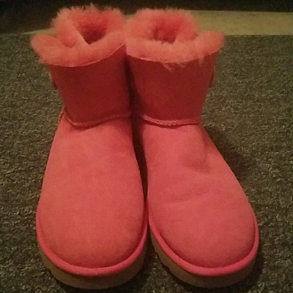 UGG Mini Bailey Button II Boot - Picture 2 of 6